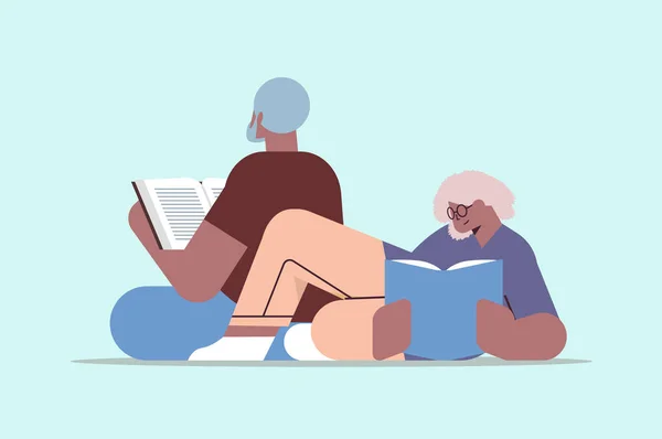 Senior par läsa böcker gammal afrikansk amerikansk man och kvinna familj tillbringa tid tillsammans avkoppling pension — Stock vektor
