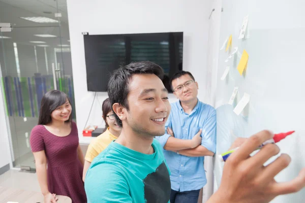 Asiático gente de negocios equipo — Foto de Stock