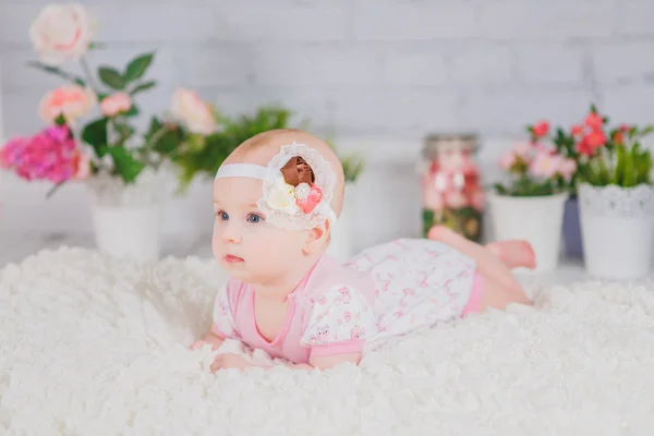 Bambina con fiocco — Foto Stock