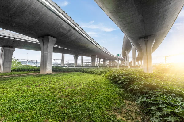 Cavalcavia ponte — Foto Stock