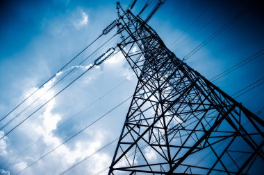 yüksek gerilim kuleleri 