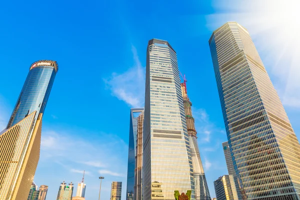 Edificio de oficinas —  Fotos de Stock