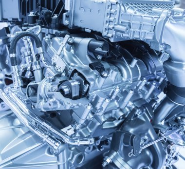 modern otomobil motoru