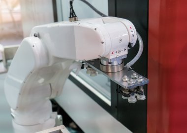 Makinanızın Robotik el