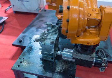 Makinanızın Robotik el