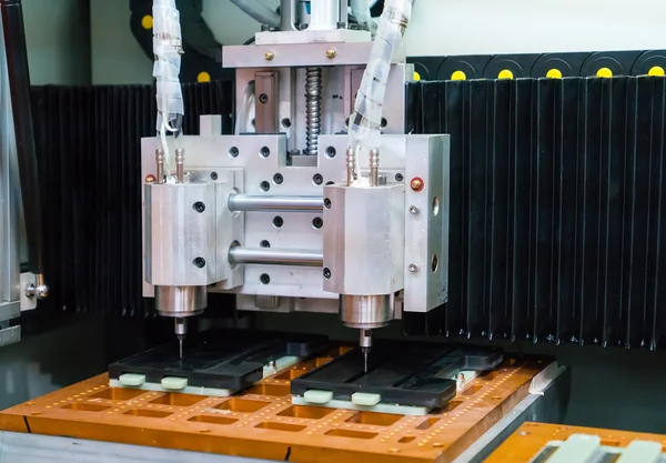 cnc freze makinesi freze kafaları metal sanayi