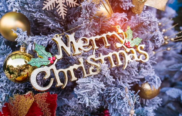 Xmas Arkaplanına Yazılan Mutlu Noeller — Stok fotoğraf