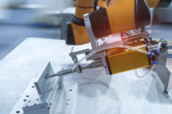 Automatische Roboter Bohrmaschine Werkzeug Bei Intelligenz Industrielle Fertigung Fabrik — Stockfoto