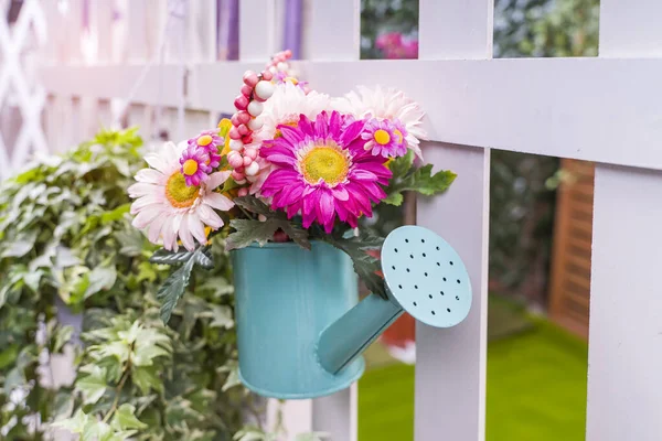 Hanging Flower Pots Fence — Stock Photo, Image