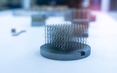 Metal 3d yazıcı tıkanması üzerine yazdırılan nesne