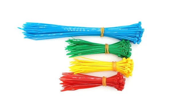 Diferentes Colores Lazos Cable Nylon Plástico Primer Plano Sobre Fondo — Foto de Stock