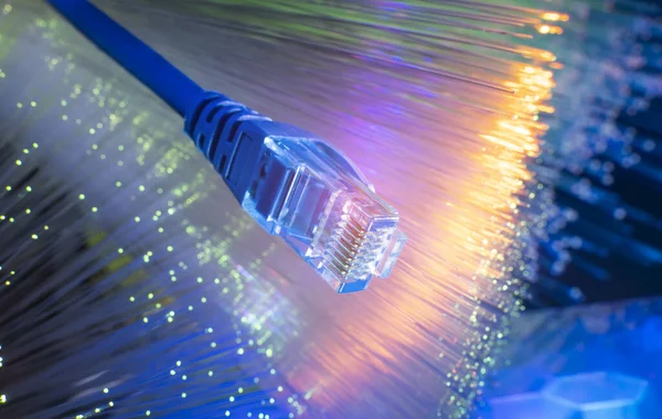Fiber Optik Teknolojiye Sahip Kabloları Letişim Konsepti — Stok fotoğraf