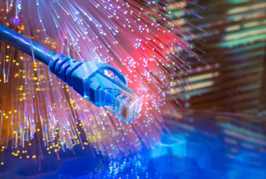 fiber optik teknolojiye sahip ağ kabloları, İletişim Konsepti