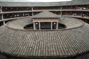 hakka toprak kule uzun bir geçmişi vardır.