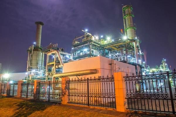 Planta industrial de refinería — Foto de Stock