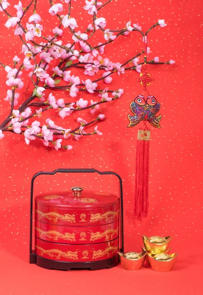 Традиционный китайский узел с бонбоньером — стоковое фото