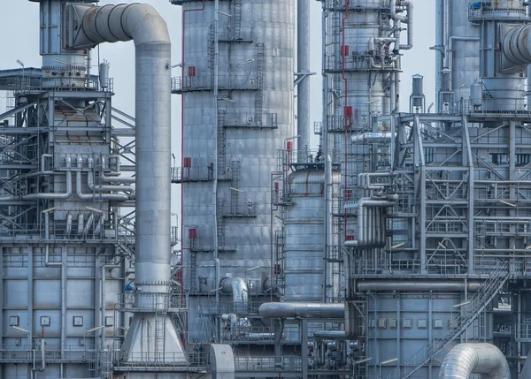 Gassbehandlingsfabrikk. landskap med gass- og oljeindustrien – stockfoto
