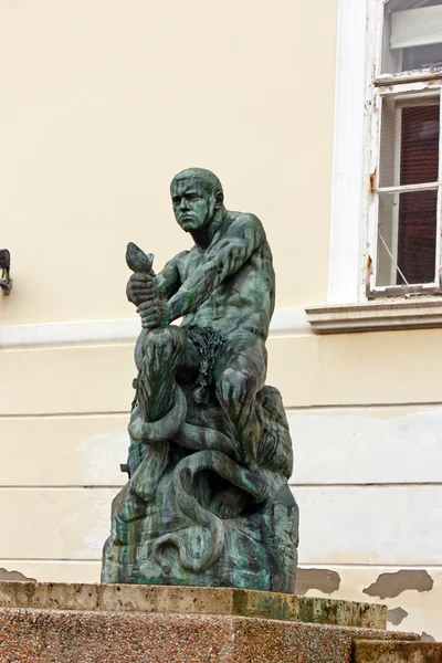 Fisherman with Snake, statue — Stock Photo, Image