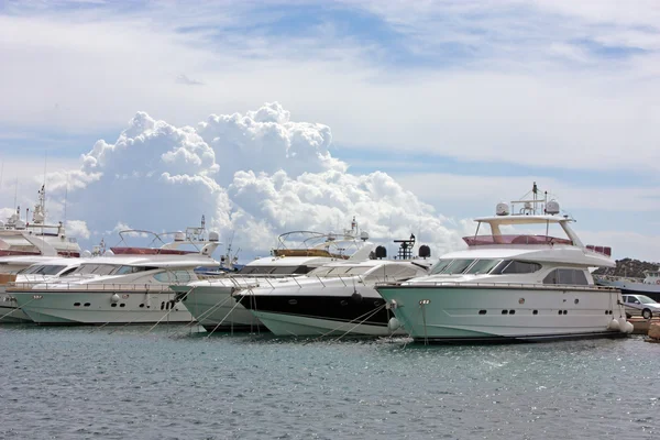 Yahts moored in the marina Tribunj — Stock Photo, Image