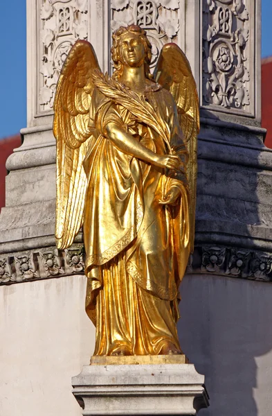 Statue of angel — Stock Photo, Image