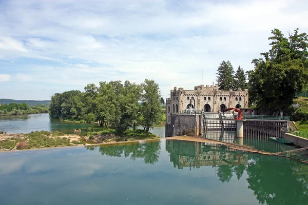 Waterkrachtcentrale, Ozalj — Stockfoto