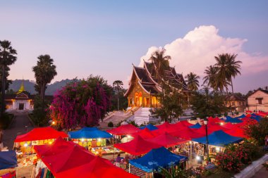 Dan yukarıda Luang Prabang görüntüleme