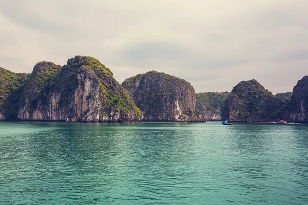 Halong Bay, Vietnam — Stock Photo, Image