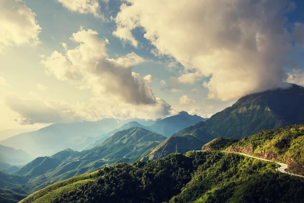 View of beautiful mountains — Stock Photo, Image