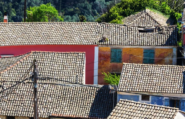 村の家々 の屋根 — ストック写真