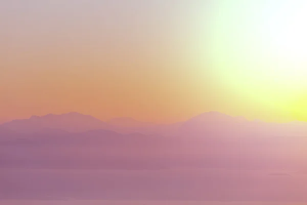 Solnedgång på grekiska kusten — Stockfoto