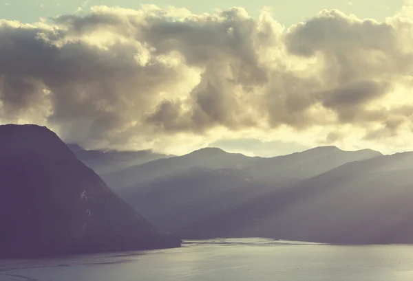 Montañas paisaje en Noruega —  Fotos de Stock