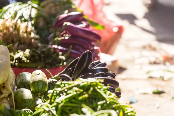 Ortaggi sul mercato di strada — Foto Stock