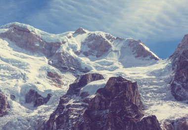 Kanchenjunga bölgesinde doğal dağlar