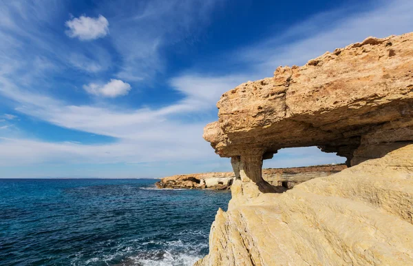 Orilla del mar en Chipre — Foto de Stock