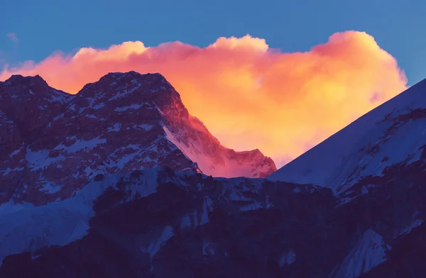 Kanchenjunga-Gipfel bei Sonnenuntergang — Stockfoto