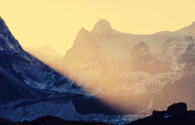 Himalaya Dağları'nın doğal görünümü 