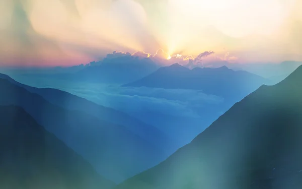 Caucasus mountains at colorful sunset — Stock Photo, Image