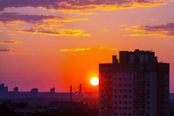 Západ slunce scéna v Kyjevě — Stock fotografie