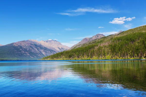 美しいボウ湖 — ストック写真
