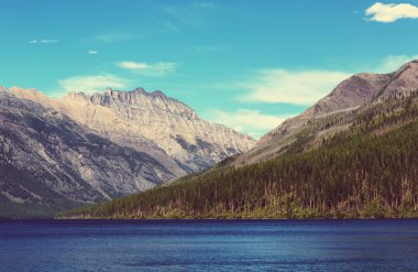 Pitoresk Bowman Gölü