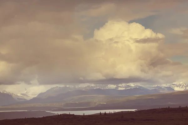 Malownicze góry na Alasce — Zdjęcie stockowe