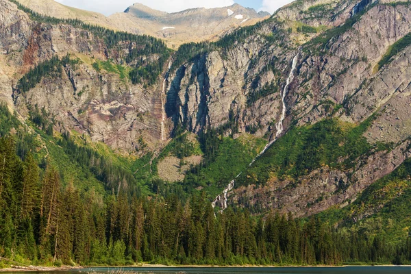 Schilderachtige Avalanche-meer — Stockfoto