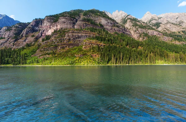 Lac d'avalanche pittoresque — Photo