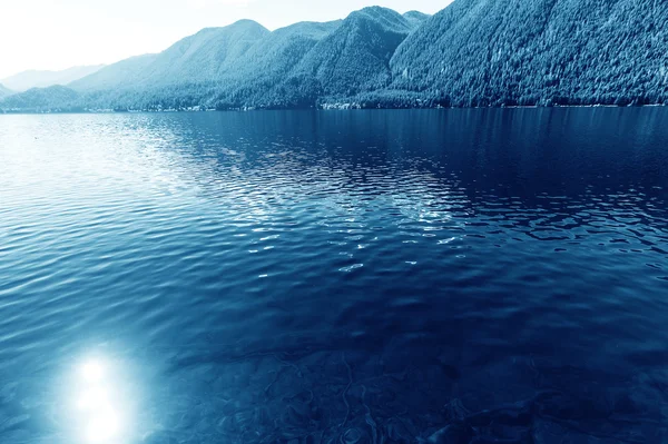 Gyönyörű tó félhold — Stock Fotó