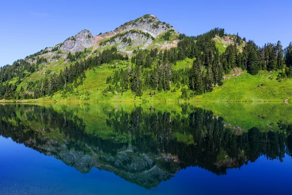 Krásná jezera Twin — Stock fotografie