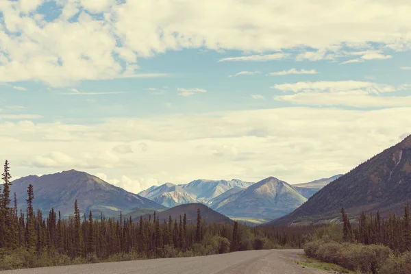 Alaska'da güzel dağlar — Stok fotoğraf