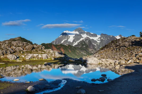 Piękna góra Shuksan — Zdjęcie stockowe