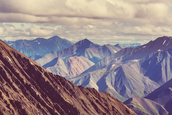 在阿拉斯加山景区 — 图库照片