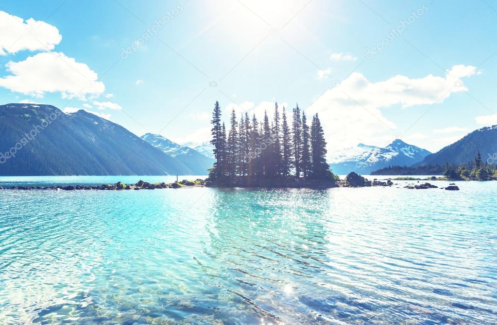 Beautiful Alpine lakes, USA