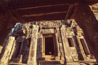 Antik Khmer uygarlık kalıntıları 